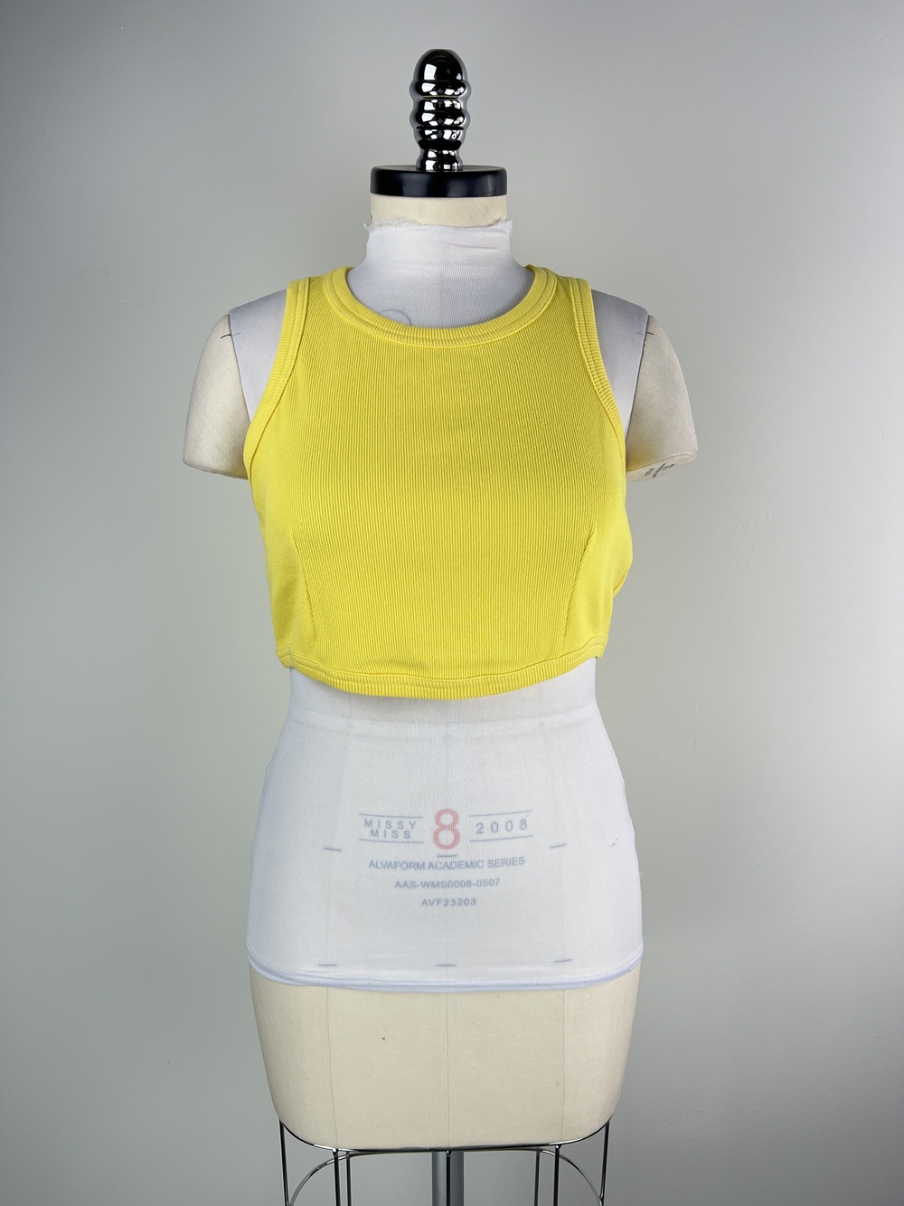 💚 3768. Yellow Ribbed Crop Tank Top